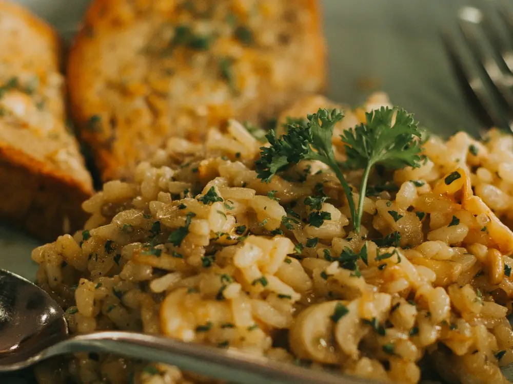 Risotto de hongos de pino